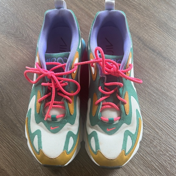 Colorful Athletic Sneakers with Pink Laces - Picture 1 of 4